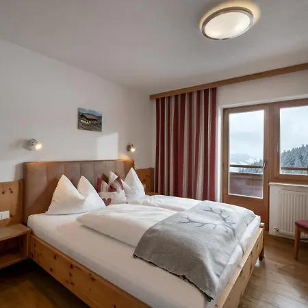 Berghaus Koglmoos Guest house