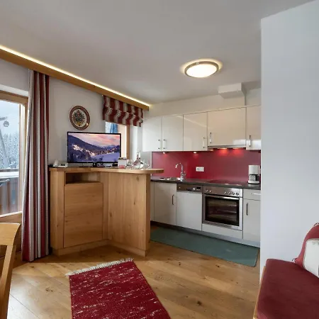 Berghaus Koglmoos Guest house