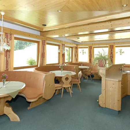 Berghaus Koglmoos Guest house 3*