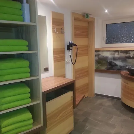 Berghaus Koglmoos 4*