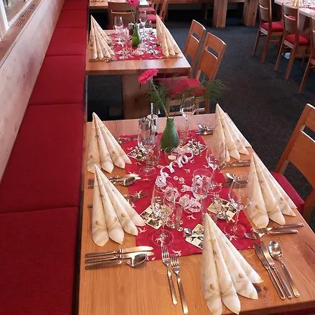 Berghaus Koglmoos Guest house