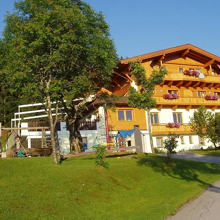 Casa de hóspedes Berghaus Koglmoos 4*